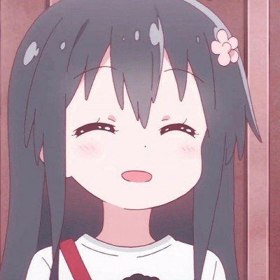 大爷大妈泳池内搓澡
